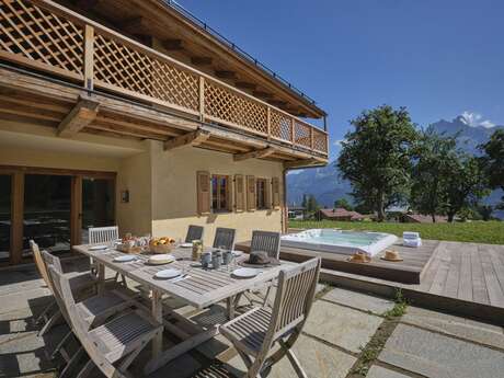 Les Planchons Farm - OVO Network