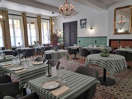 Hotel-Restaurant "Le Normandy" Hotel-Restaurant "Le Normandy"