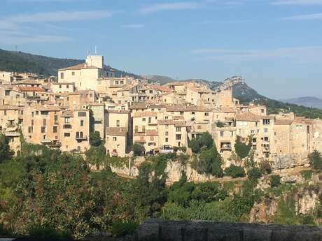 Marché Potier de Tourrettes sur Loup