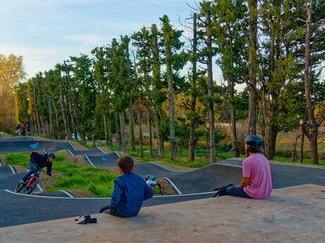 Skate Park / Pump Track