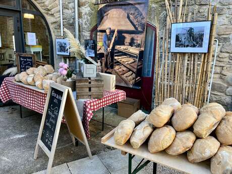 Fête du Four de Saint-Jean-de-Ceyrargues : Pains chauds et village en fête !