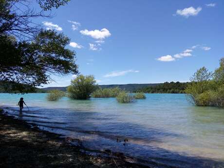 Plage Commandon et Charoup