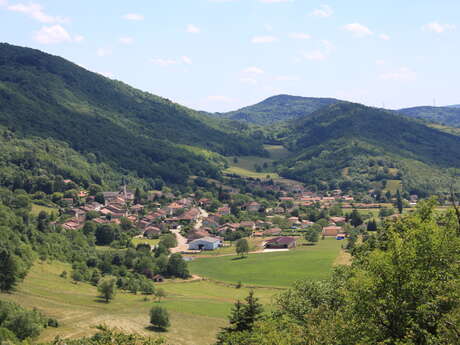 Tour des trois monts par les ruines de Montfort