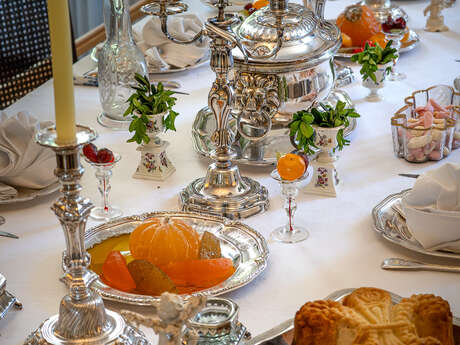 Exposition : A la table de Voltaire