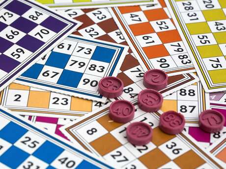 Loto et concours de coinche