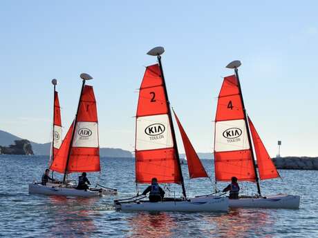 Jeune public - Stage Voile au Yacht Club de Toulon