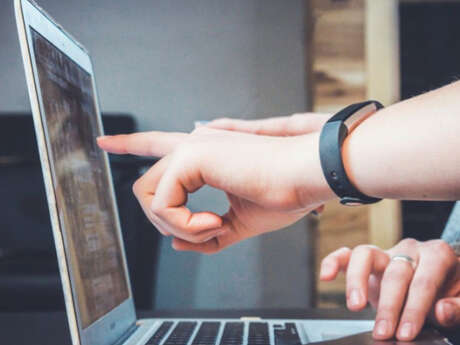 Premiers pas informatiques à la médiathèque