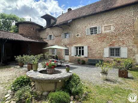 La Maison Forte