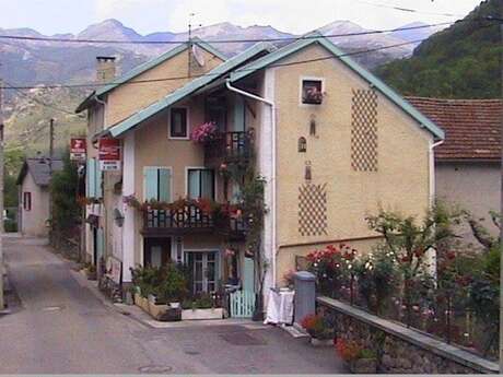 Auberge d'Aston, Chez Dolorès