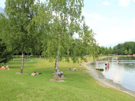 Plage du lac de Carouge