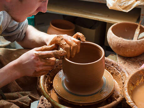 Atelier de poterie et de modelage animé par Lila