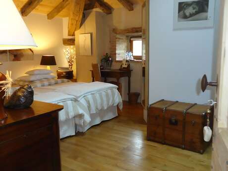 Guillaynes guest room
