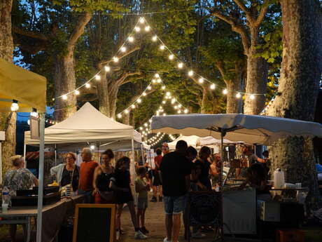 Marché d'artisans : "Des mille et une mains"