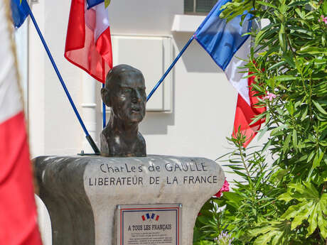 Ceremony to celebrate the anniversary of the death of General de Gaulle