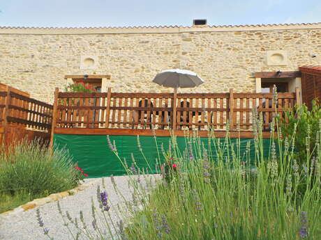 Maison d'Hôtes "Le Mas des Ferrayes"