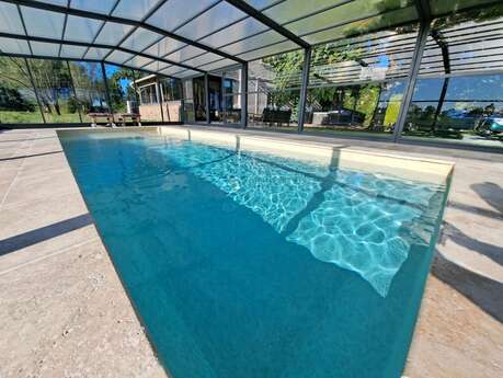 Ferme des Charolaises : Le Bau de la Ruche