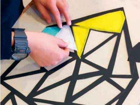 Deviens un artiste de lumière : Atelier vitraux !