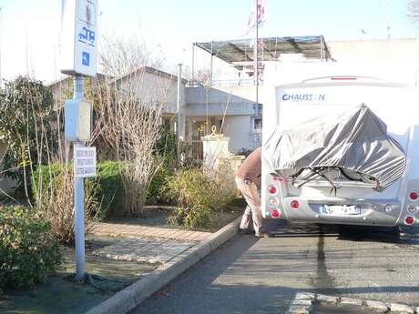 Service area for motor caravans (Vieille Forme)