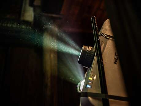 Salle des fêtes - Lieu de projection