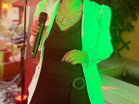 Concerto LADIESHOW - Mercatino di Natale