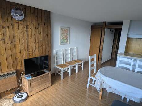 Location M. DESMAREST Thomas