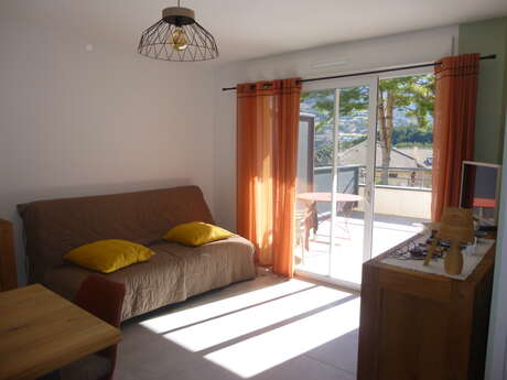 Chez Mme Rolland, Dolce Vita