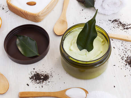Pure Flow: DIY Workshop – Create Your Own Healing Balm