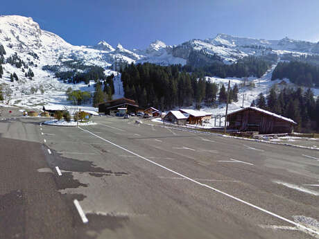 Stationnement hors village