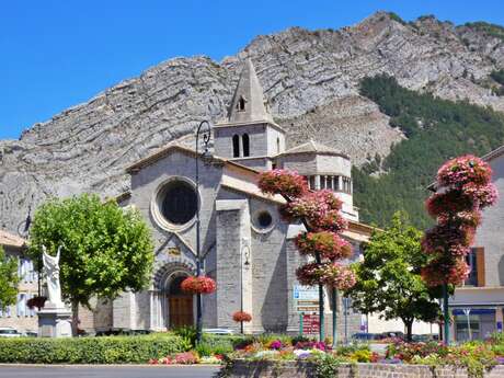 Visite guidée : à la découverte de la cathédrale de Sisteron