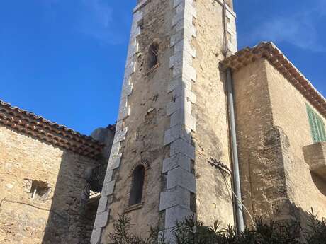 La tour de l'horloge et son campanile