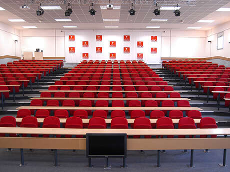 Ecole Supérieure des Sciences Commerciales d'Angers (ESSCA Business School)
