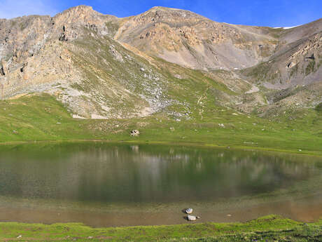 Le Pic ouest de Côte Belle, depuis le lac Souliers