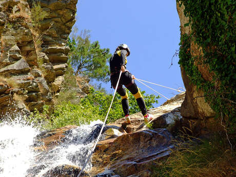 Canyoning sur le canyon de Nyon à Morzine