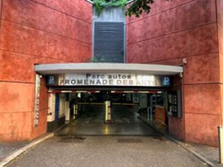 Nice Azur Parking Promenade des Arts