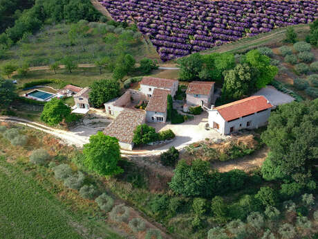 Hameau des Oraisonis