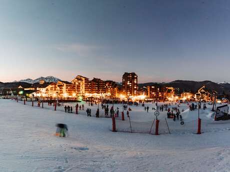 Torchlight descent by instructors