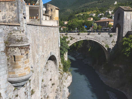 Entre Vauban et Richelieu, le  village fortifié d’Entrevaux - Visite guidée pour les scolaires