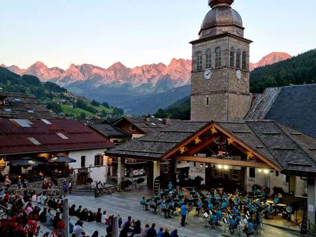 Concert by Le Grand-Bornand wind band