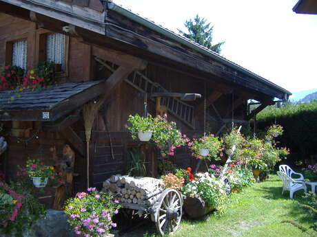 Chalet Chez Claude - bed and breakfast