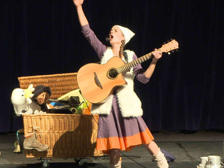 Kindershow "Oeps, Ninon is weer bezig !". (FR)