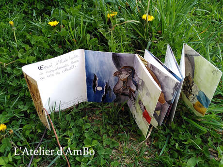 Atelier de fabrication d'un cahier accordéon