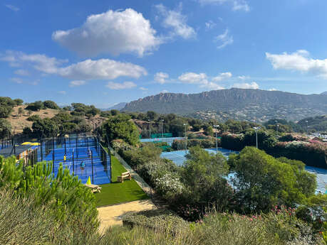 Padel, tennis, multisports par Ultra Cap Estérel