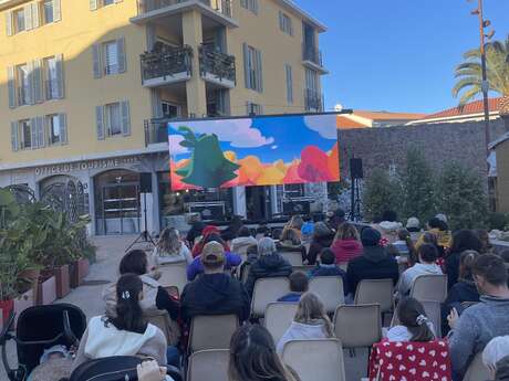 Cinéma de plein air de Noël