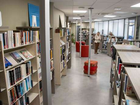 Médiathèque les Garillans