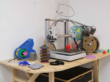 Animation : Découverte du Débrouillo’lab : initiation à la fabrication d’objets à l’aide de machines à commandes numériques Avec les P’tits Débrouillards - Festival Connexions 2025