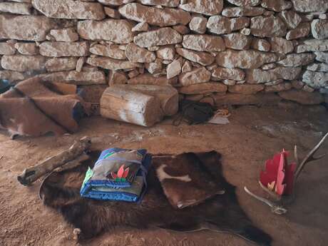 On vous raconte l'histoire de Nalou, jeune chasseresse du Paléolithique