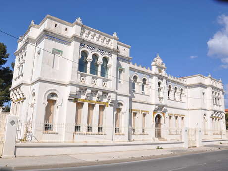 Guided tour Tamaris, the oriental dream