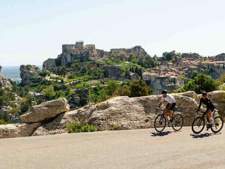 MAUSSANE-LES-ALPILLES - Tour des Baux-de-Provence à vélo