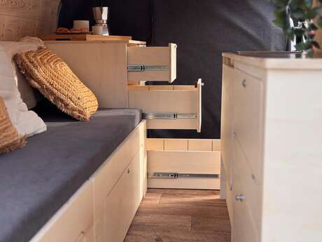 VENTOUX VAN LOCATION