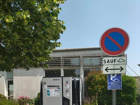 Bornes de recharge pour voiture électrique du Bois-Plage-en-Ré